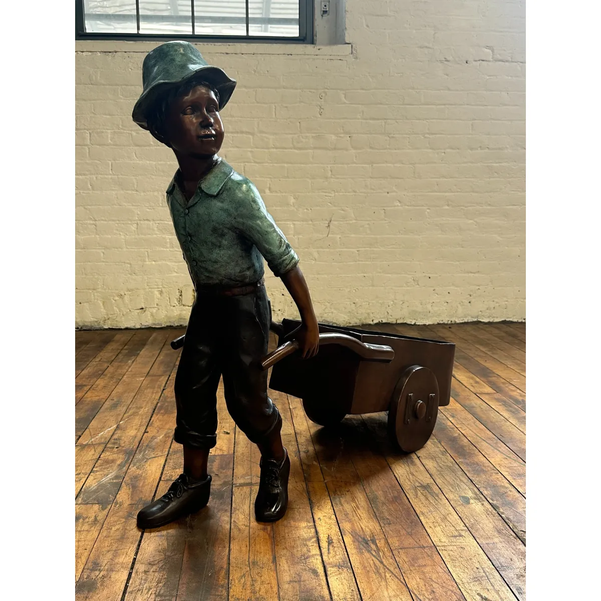 Little Gardener Bronze Statue